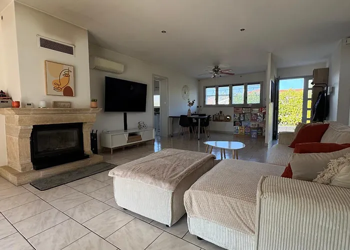 בית נופש Maison 6 Personnes Max פיירהוראד